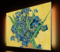 长虹D7HUltra电视用超薄“0”距贴墙