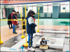 <b>帮帮队员精准把握赛事要</b>